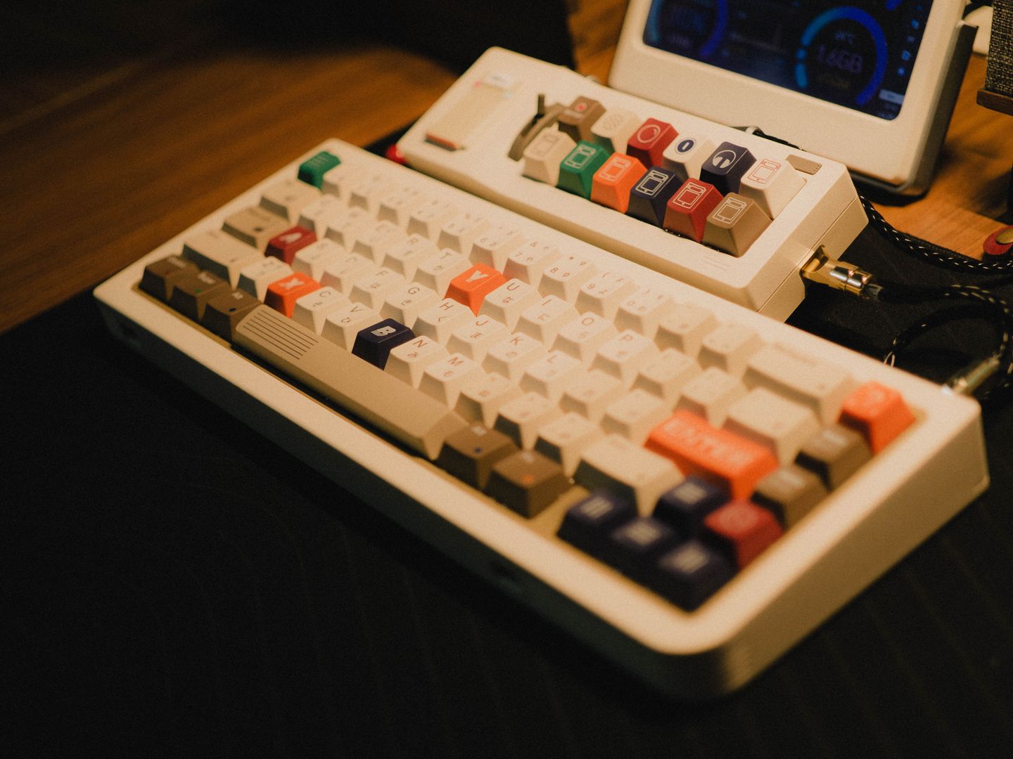 Keychron Q11